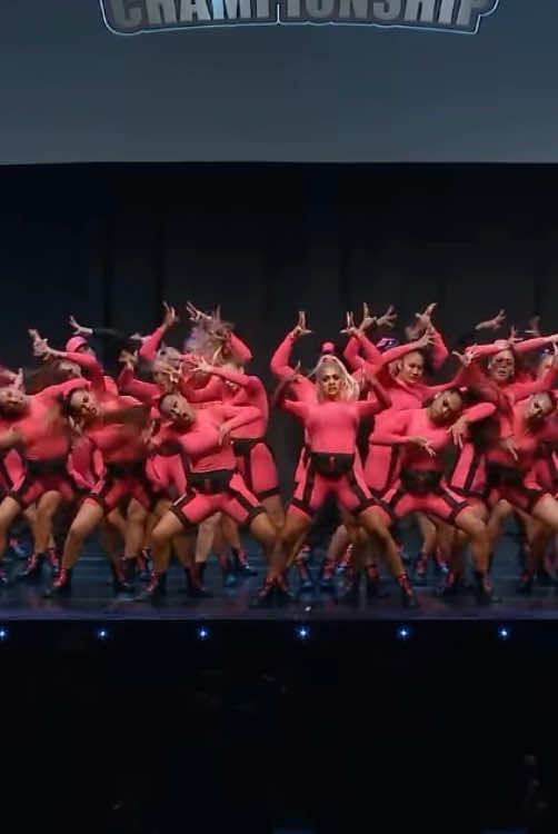 Royal Family dance team hiphop #royalfamilydancecrew #hiphopdance #hiphopdancer #groupdance #danceteam #danceperformance #dancecompetition #hiphop #choreography #fyp #foryou #viral 