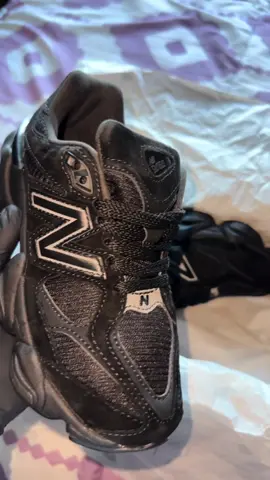New Balance 9060 ‘Black Cat’🐈‍⬛😍 #fyp #newbalance9060 #blackcat #resell #designer #foryou #viral 