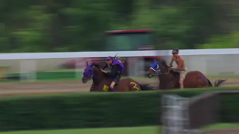 This is Relay Racing 🤜🤛😜 Catch North America's best Indigenous Relay teams each night as part of the Calgary Stampede Evening Show - get your tickets now!