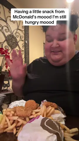 #jamesbola #mukbang #mukbangeatingshow #mukbangs #mukbangvideo #fyp #mukbangasmr #littlesnack #snacks #snacks #snack #maruchana #lunch #healthy #lunch #maruchan #mcdonalds #mcdonaldsmukbang #mcdonaldssnack 