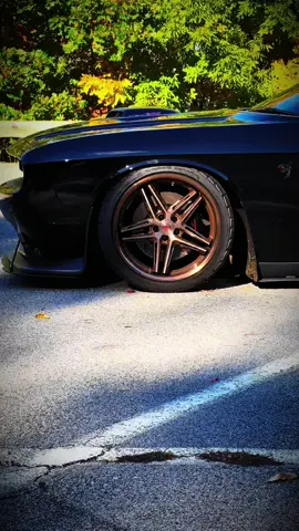 Push ups with a Bagged Scatpack #carmods #tiktokautocampaign #caraccessories #carmods #fyp #mods #foryoupage 