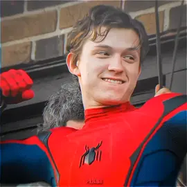 ngedit diri sendiri🤭🤭🤭 #fyp #foryou #foryoupage #marvel #marvelstudios #marvelcomics #marvelcinematicuniverse #mcu #spiderman #spidermannowayhome #spidermanfarfromhome #spidermanhomecoming #tomholland #peterparker #pirgimarvel #pirgiparker 
