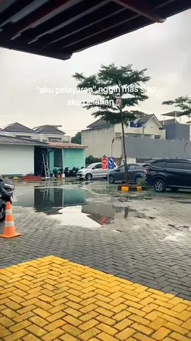 orang orang pelayaran, kita pelarian🗿 #pelayaran #viral #jogja24jam #fypシ #trend 