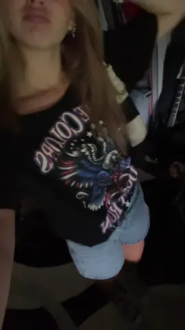 ❤️🤍💙