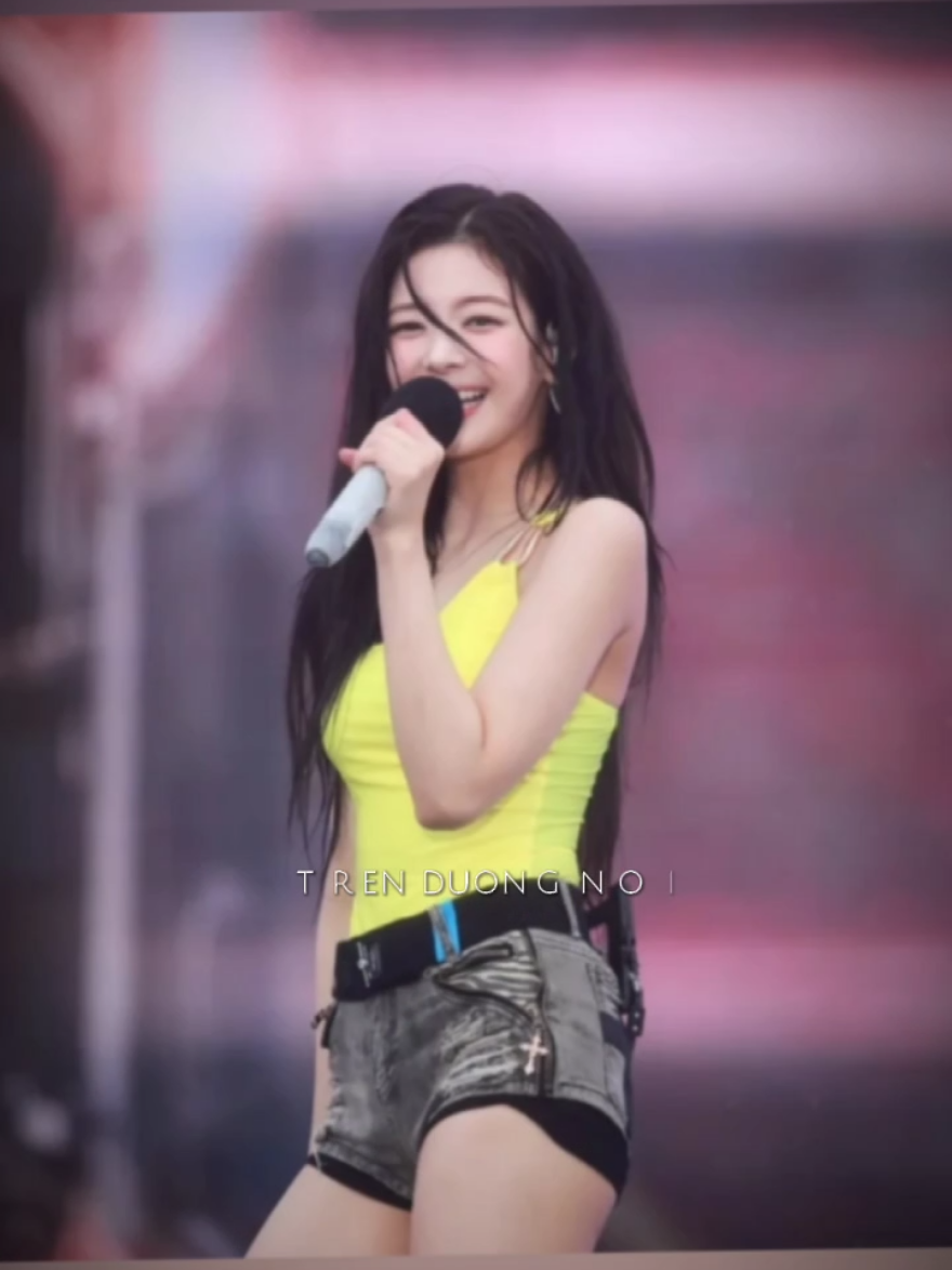 cổ quậy😆 #lia #choijisu #liaitzy #itzy #waterbomb #fyp #trending #viral 