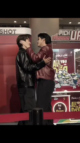 Think I need someone older… #skynani #skywongravee #hirunkit_ #fyp #foryoupage #gmmtv 