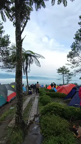 kanagahill ternyata sebagus itu ya stelah hujan☺🤗#kanagahillmajalengka #fyp #foryou  #masukberanda 