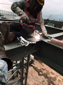 #CapCut Faktanya aksi lebih penting daripada rencana,krna merencanakan sesuatu blum tentu di lakukan#welder #weldermuda #welderlife #weldersofitktok #weldernation #weldersmawfcaw #weldergalangan #welderindonesia🇮🇩 #welderimip🧑🏼‍🏭 