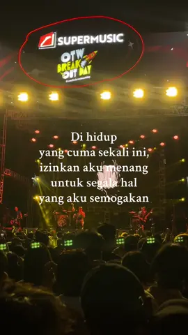 Menang✊🏻 #rebellionrose #breakoutdayfest #cirebonpride🏴‍☠️ #indramayupride🏴‍☠️ #fyp #lewatberanda #foryoupage 