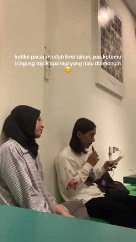 ujung ujungnya diem diem an, sibuk sendiri sendiri☺️ #problems #pov 