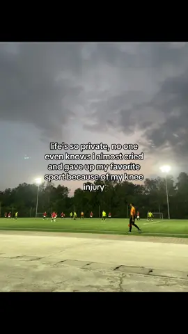 #fyp #relatable #football #kneepain 