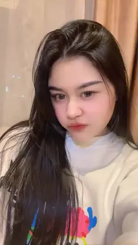 Jalan yukk #tiktokviral #cewekcantik #foryou #fypage #fyp 