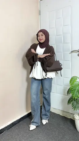Outfit check🤎   #cardigan #OOTD #outfitideas 