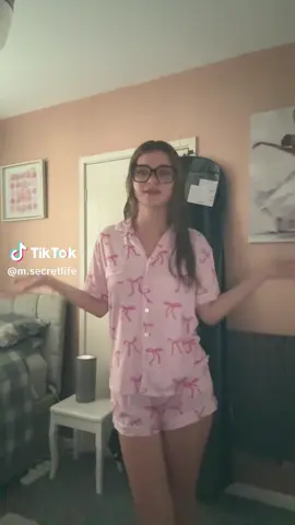 Soldier of the bnwo. I want her to make me submit