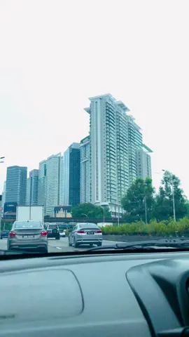 So beautifull view malasiya 🇲🇾 #for #foryourpage #vrial_video #vrial #trend #trendingvideo #growmyaccount #tiktokmalaysia #fy #fy #fy #fy #fy #fy #fy#fy#fy  #100k #follwar #1millionaudition  #sobeautifullview #malaysia 