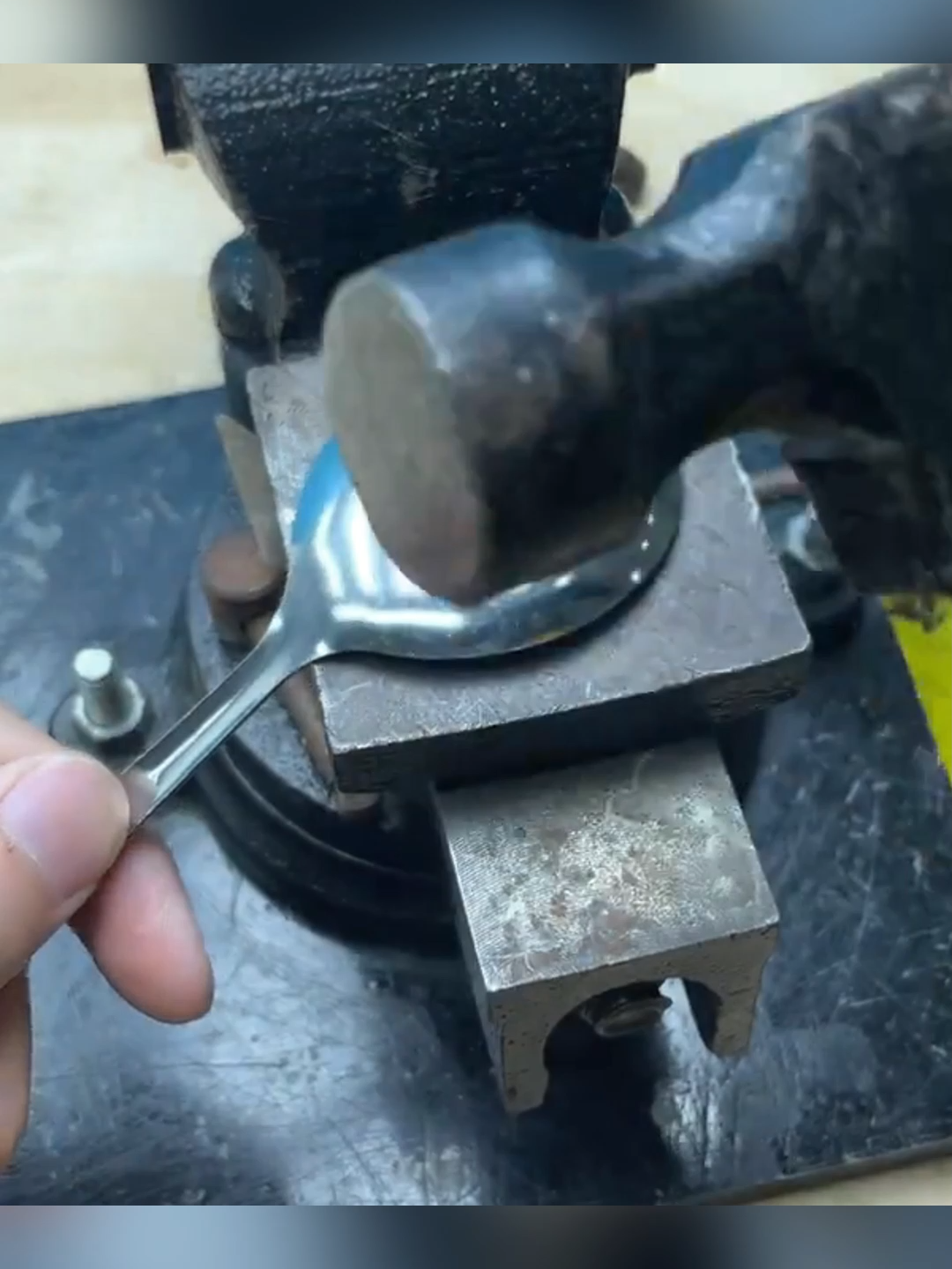 #LifeHack #tooltips #trickster #tips #usefullifetips #DIY