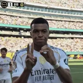 Na rlk do mbappé do comando vermelho✌🏼😂. #mbappe #realmadri #fyp 