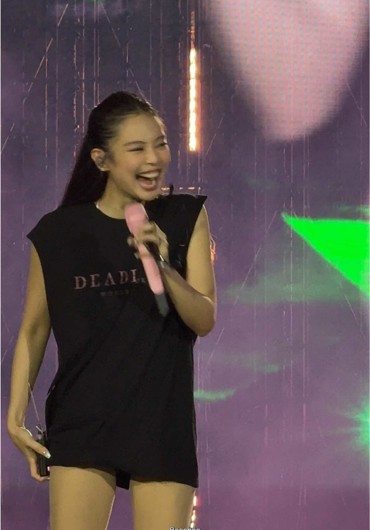 Jennie JUMP new song. I get my concert tickets from @onetic link in bio #BLACKPINK #블랙핑크 #WORLDTOUR #DEADLINE #ブラックピンク #BLINK #JENNIE #제니 
