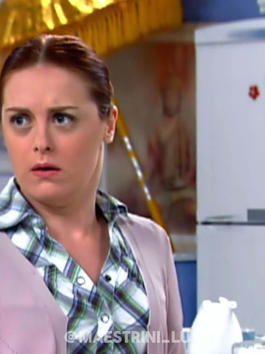 Quando o pacu desova...  📽 Toma lá da cá l TV Globo  #alessandramaestrini #marisaorth #adrianaesteves #tomaladaca #humor #bozena #patobranco 