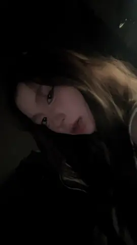 แงแง