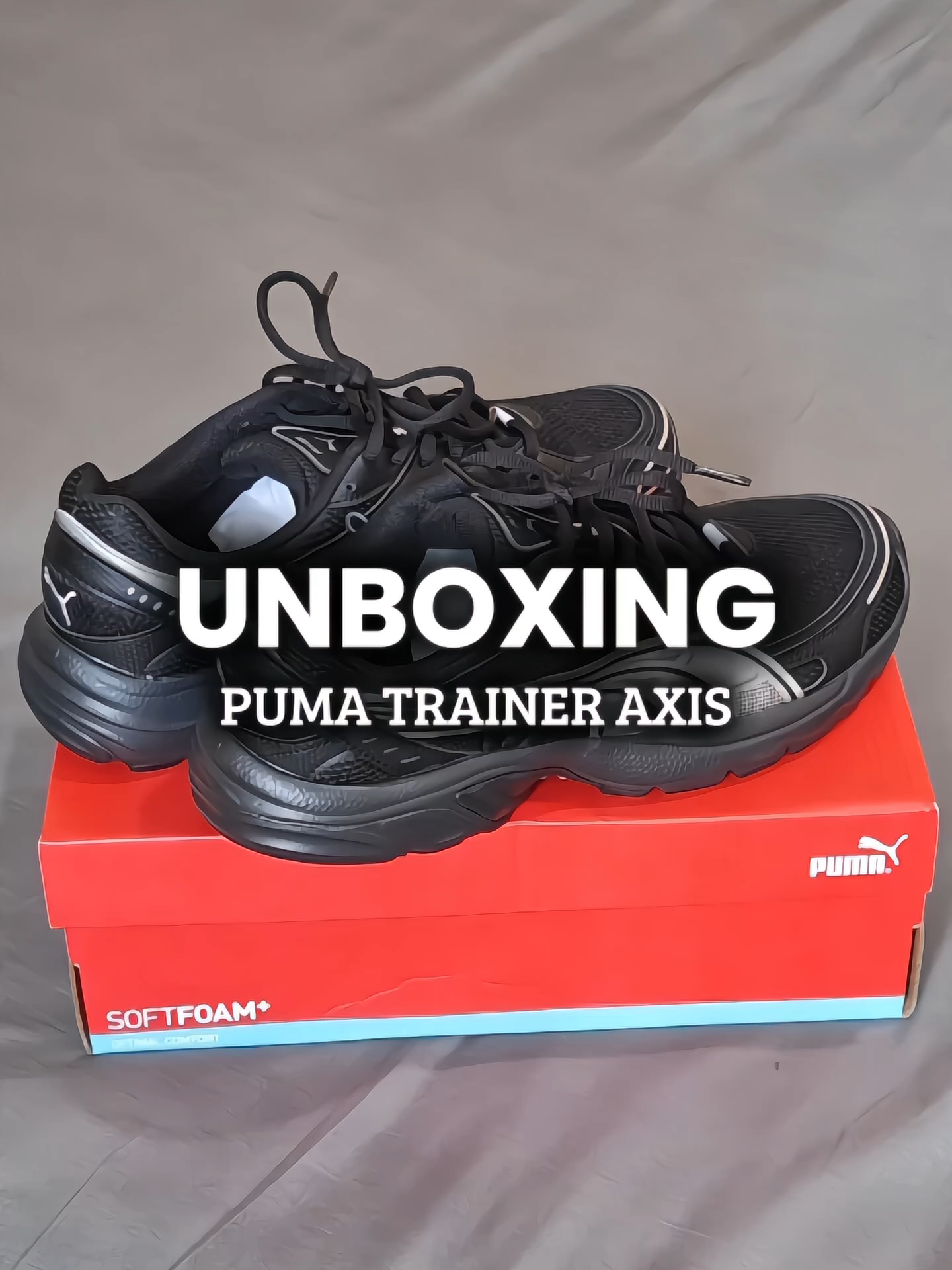 akhirnya yang ditunggu tunggu datang juga #puma #pumatraineraxis #pumaaxis #pumasneakers #sepatu #sneakers
