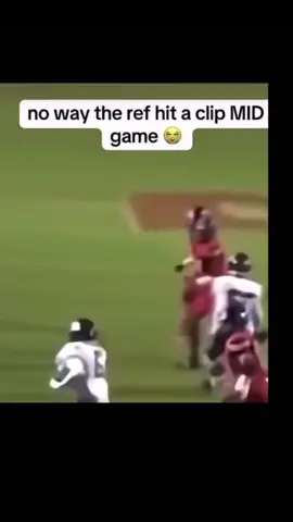 No way 😂😂 #gonzy #hoopsnation #football (h/t frostedjukes/ig)