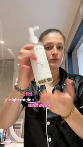 le double nettoyage >>> @anua_global @Kglowing #anua #anuaserum #nicinamidetxaserum #niacinamide #tache #acne #hyperpigmentation #soinvisage #crèmesolaire #zerocast #anuasunscreen #koreansunscreen #beauté #routinebeaute #skincareroutine #astucebeauté #skincarecoreenne #koreanskincare #kbeauty #anuaglass #produitoffert 