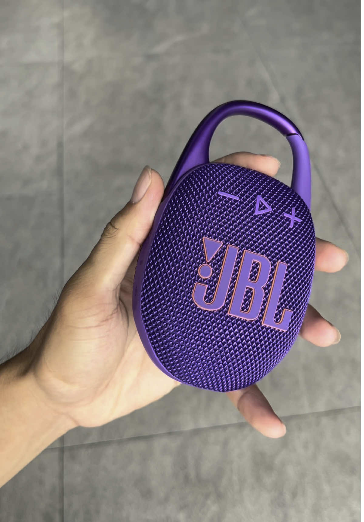 Sound Test Small JBL 😁  Unboxing JBL CLIP5 😱#JBL #unitedstates #unboxing 