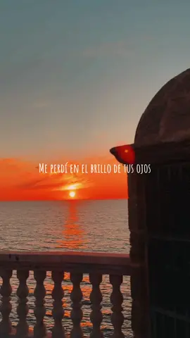 Me perdí en el brillo de tus ojos  @Camin_g 🐓 @J Abecia 🪬 - - - #MeLlama   #MePerdíEnTusOjos   #BrilloDeTusOjos   #LetraMeLlama   #LetraCamin   #LetraJabecia  #siidlyrics  #FrasesQueDuelen   #FrasesDeAmor   #AmorTriste   #TeExtraño   #PensandoEnTi   #CorazónRoto  