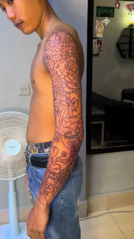 Hong Yakuza✅មានទទួលចាក់សាក់នឹងកែសាក់✅តម្លៃសមរម្យ✅ចង់សាក់អាចទំនាក់ទំនងបាន✅ទីតាំង នៅទូលទំពុង ផ្លូវ​432📲0967216338.0886782018🙏សូមអរគុណទទួលចាក់សាក់នឹងកែសាក់🇰🇭🇨🇳🇻🇳柬埔寨金辺的紋身Telegram. https://t.me/HongYakyzaTattoo