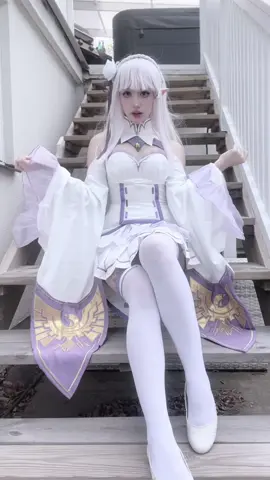 the wind was a paid actor #cosplay #cosplayer #rezero #rezerocosplay #rezeroemilia #emiliacosplay #rezerokarahajimeruisekaiseikatsu #rezerostartinglifeinanotherworld #rezeroremcosplay #cosplayergirl #EMT 