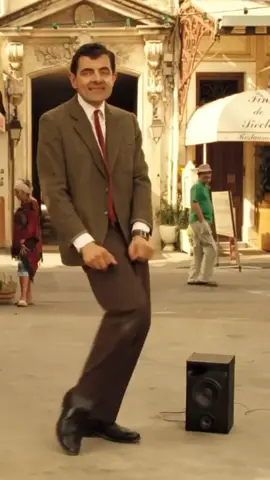 #mrbean #funnyvideos #comedyvideo #mrbeanmemes #tiktokfunny #trendingreels #viralvideos #laughoutloud #classiccomedy #beanmoments #mrbeantiktok #funnytiktok #viralcomedy #tiktoktrend #toptrending 