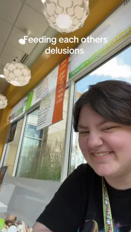 Absolute perfection. We are not mentally ill why do you ask. Just enjoying totally normal frozen yogurt with @🎵💚BOOMBOX 💚🎵  #fyp #fypシ #delusional #tf2 #phighting 