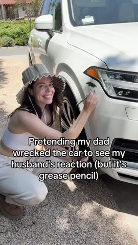 Now there’s two of them… 🤣 @erinslaver #familyprank 