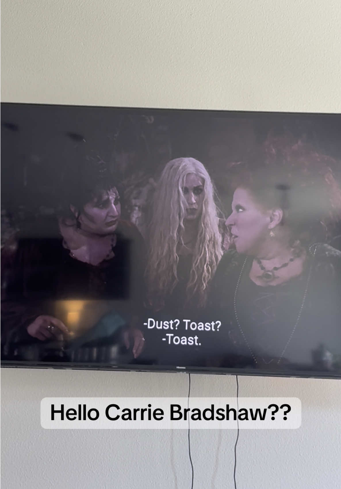Am I the only one who didn't know this #carriebradshaw  #fyp #halloween #hocuspocus #fallaesthetic #satctiktok 
