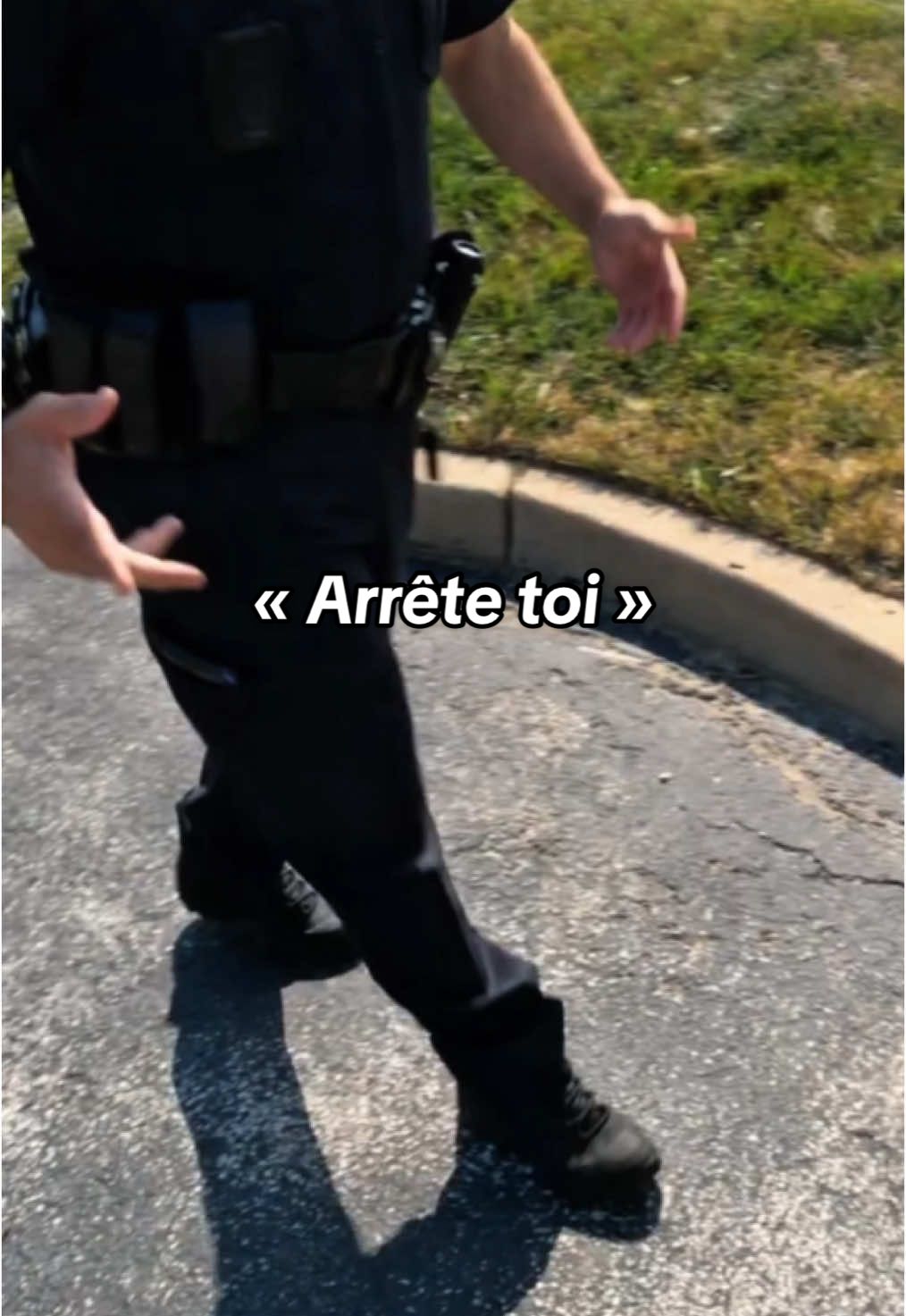 Il se fait arrêter sans plaque😨via(@squidsixx/ytb)#biker #motard #moto #motorcycle #police #adrenaline #coolcops #cops 