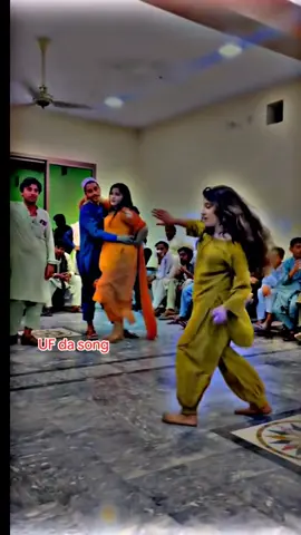 #swat #.💃..new dance ..small gril 🫀👌 dance 🥲❤️‍🩹@⚛📸🚬mano ktk🚭✔ #foruyou #foryouoffshnoal #viralmeplztiktok 