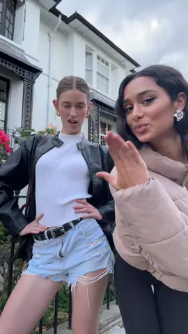 STRIKE A POSE 💃💃💃 @sierra  #fitcheck #unexpectedlegends 