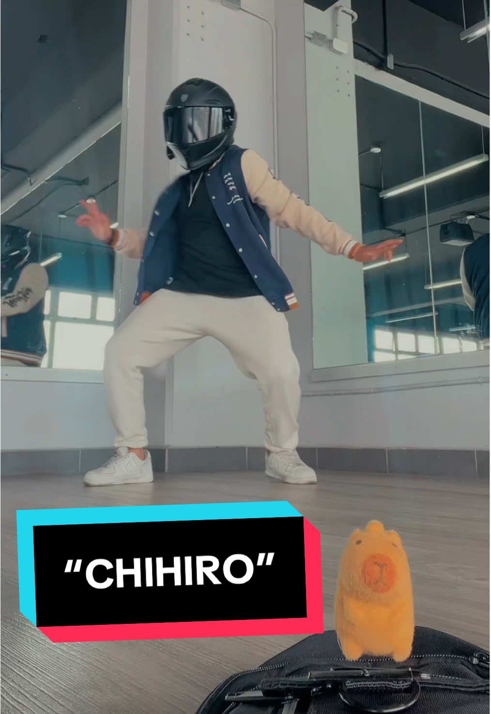Respuesta a @ESTEFANY CASTRO Chihiro #paratii también 🩵✨|| DC:@Vinitheninja 🔥||Les presento a Chencho el Capibaya ☝🏼🦦❤️ #chihiro #biker #fyp #paratiiiiiiiiiiiiiiiiiiiiiiiiiiiiiii #capibara #dancer #dancing 