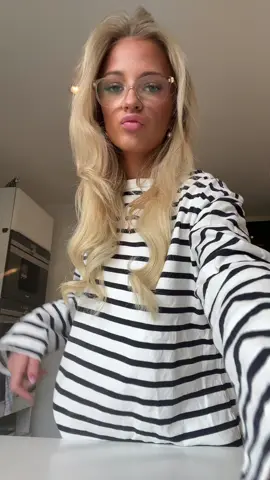 👀 