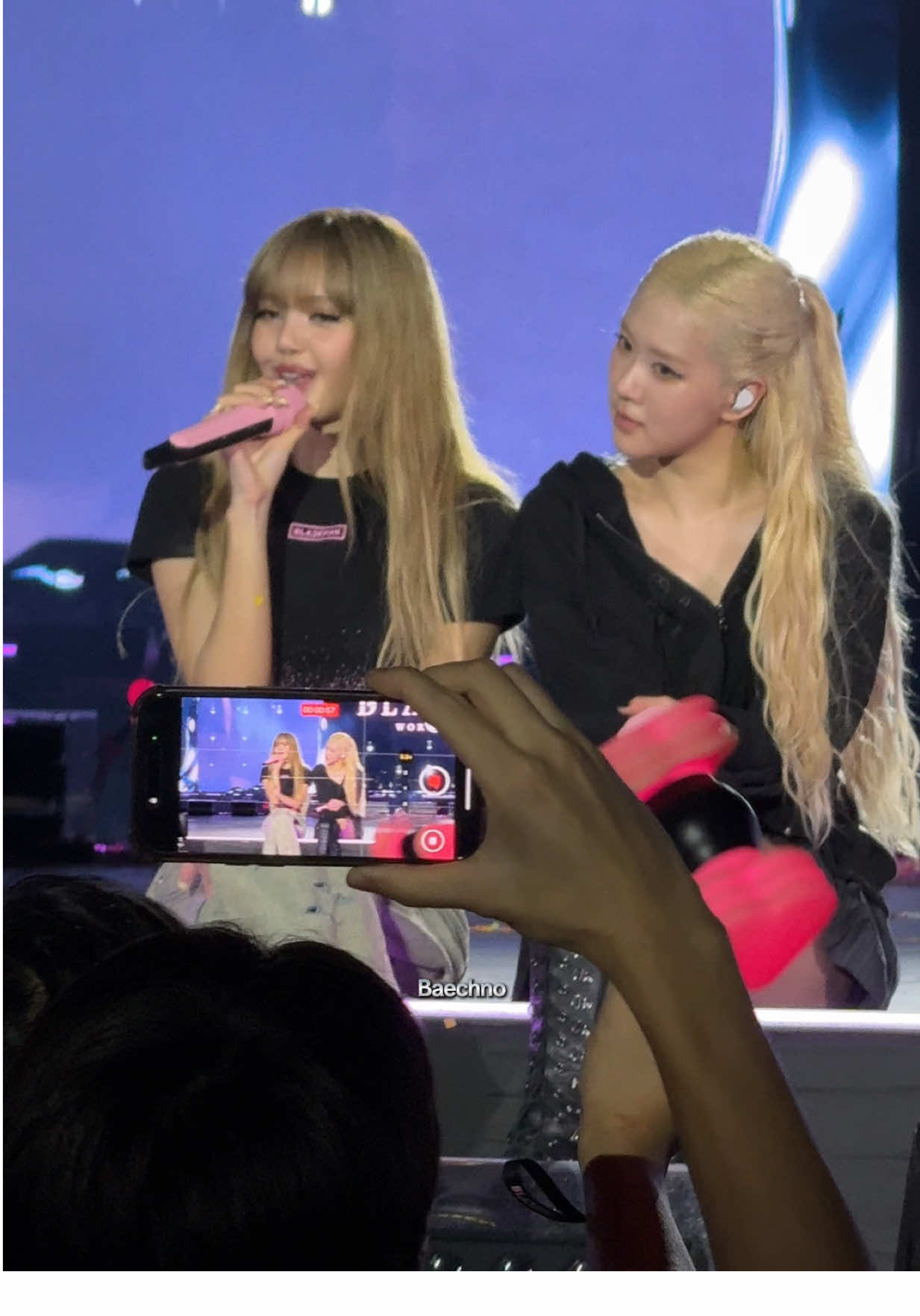 Chaelisa Really Goyang Day 2 encore #BLACKPINK #블랙핑크 #WORLDTOUR #DEADLINE #ブラックピンク #BLINK #Rosé #로제 #Rosie #LISA #리사 #LALISA 