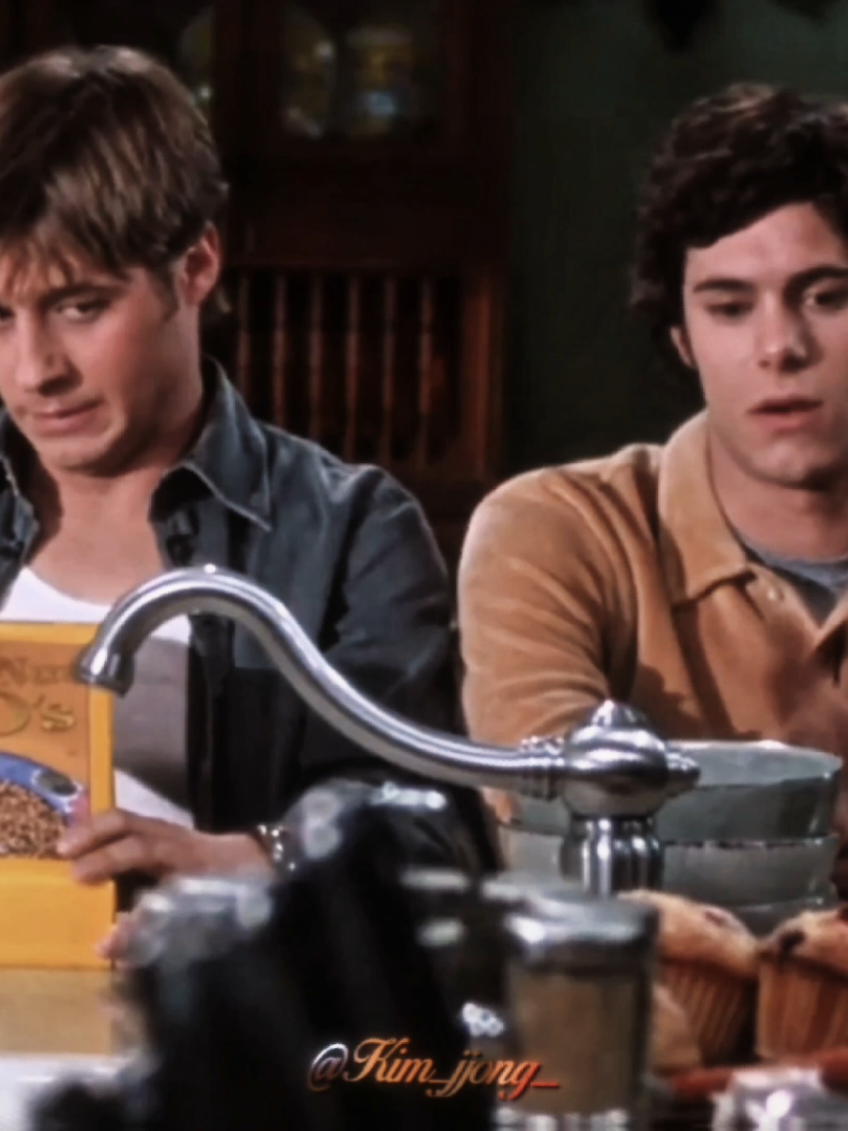 the best brothers || spc : lexies.ga // #kim_jjong_ #theoc #theocedit #ryanatwood #ryanatwoodedit #sethcohen #sethcohenedit #sethandryan #fyp #foryou #fypage #pourtoi #edits #tvshow 