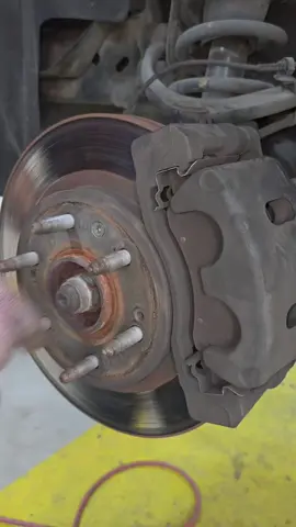 GMC Yukon front brake service guide #automotive #usa🇺🇸 #mechanic #DIY 
