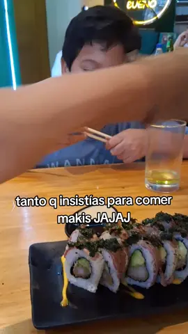 probando makis sale mal JAJAJ #makis #probandocomida #fyp #challgua #parati #familia #Amigos #makisushi #pe  @Guillermo Nishiki 