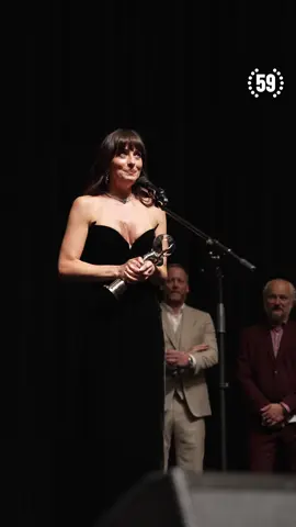 ★ Dakota Johnson received the KVIFF President’s Award and presented Materialists. ★ ★ Dakota Johnson převzala Cenu prezidenta MFF Karlovy Vary a uvedla film Dokonalá shoda. ★ #kviff2025 #kviff #showbiz 
