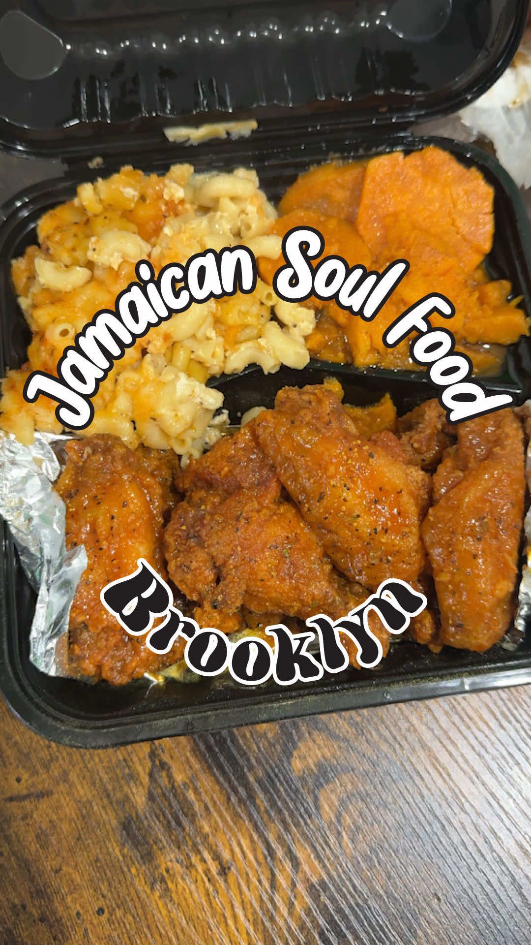 La Donna Re’s- These are the best wings in NYC (to me/in my opinion). Jamaican soul food in bed-study Brooklyn  325 Lewis Ave, Brooklyn, NY 11221 #bedstuy #bedstuybrooklyn #wings #brooklynfood #brooklynfoodie #brooklyneats #soulfood #jamaicanfood #nyceats #newyorkfood #nycfoodie #newyorkfoodie