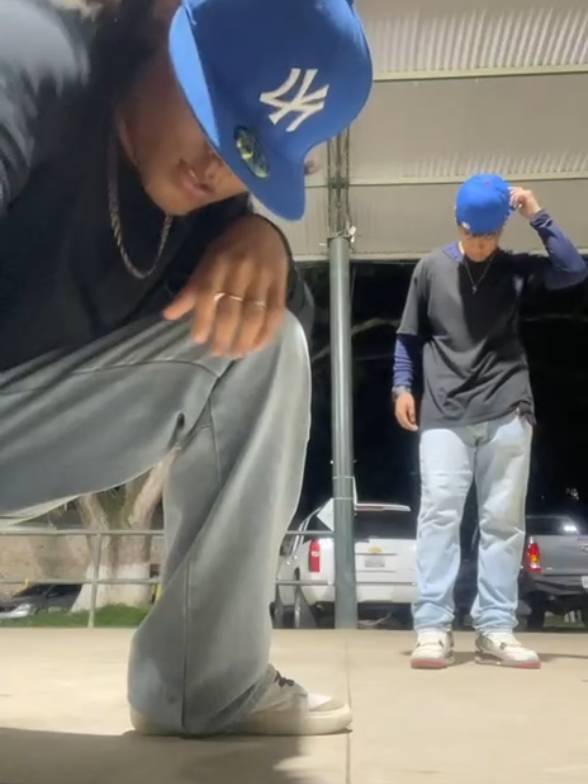 New trend?  DC: @John Alejandro and me  @Dj Samir  #paratiiiiiiiiiiiiiiiiiiiiiiiiiiiiiii #edit #phonk #fyp #dance 