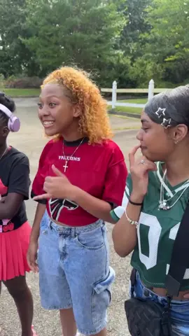 The HOA President gets bullied by the little girls from the apartments #wegotaction🎬🎥 #l #letthatsizzleinyourspiritcx  #.  #kountrywaynetiktokfans #helpisontheway #chicago #Detroit #atl #atlanta #texas #letsgo #fyp 