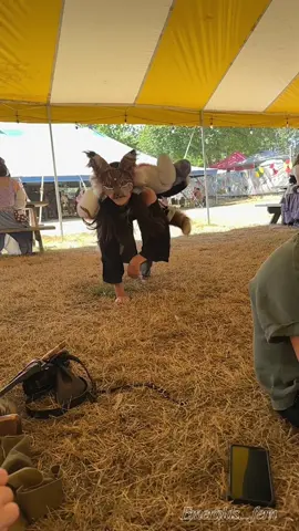 I love how the tails look!#quads #therian #antizoo #therianthropy #quadrobics #theriantiktok #Emerald #fyp #idk #wow #antihater #goviral #plsdontflop #Summer #summervibes #therianatrenfair #renfair #renaissancefaire #taxidermy #tails #trot #fun #sunny #eurasianlynx 