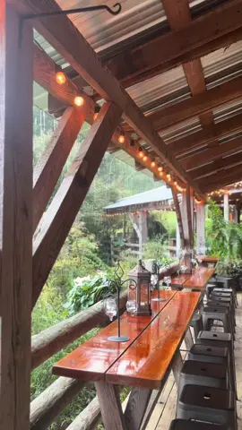 A summer shower at one of the most beautiful venues in North Georgia, Neverland Farms. Tucked away in the mountains in Cleveland, this venue offers so many stunning views and natural elements. If you’re getting married here, bring me!!! #georgiaphotographer #weddingvenue #georgia #elopementphotographer 